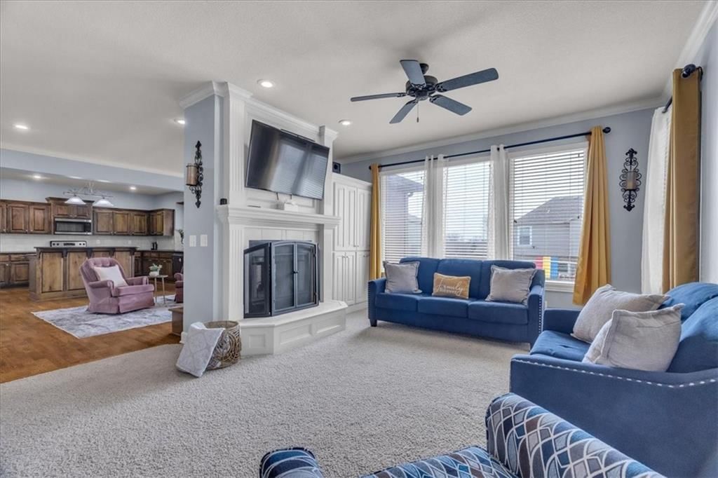 Photo 8 of 45 - 20199 W 224th Street