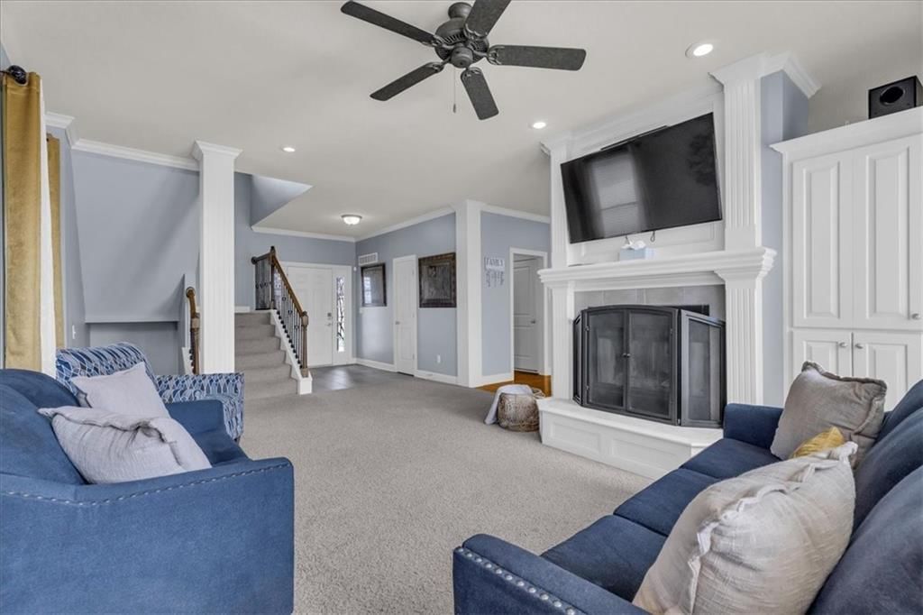 Photo 9 of 45 - 20199 W 224th Street