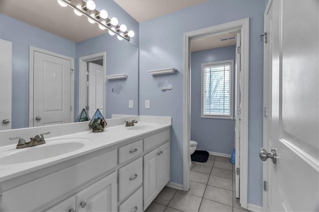 Photo 18 of 45 - 20199 W 224th Street