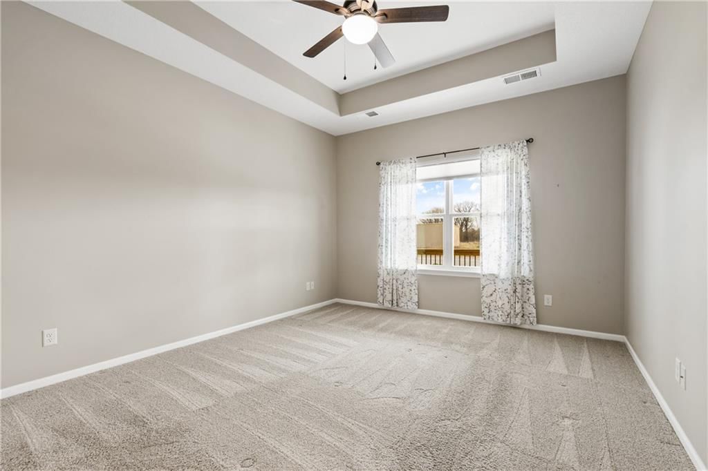 1210 NE White Oaks Lane — photo 19