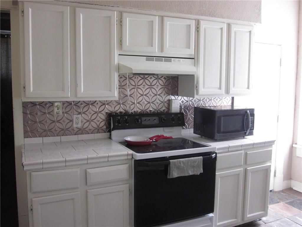 1202 N 8th Street — photo 13