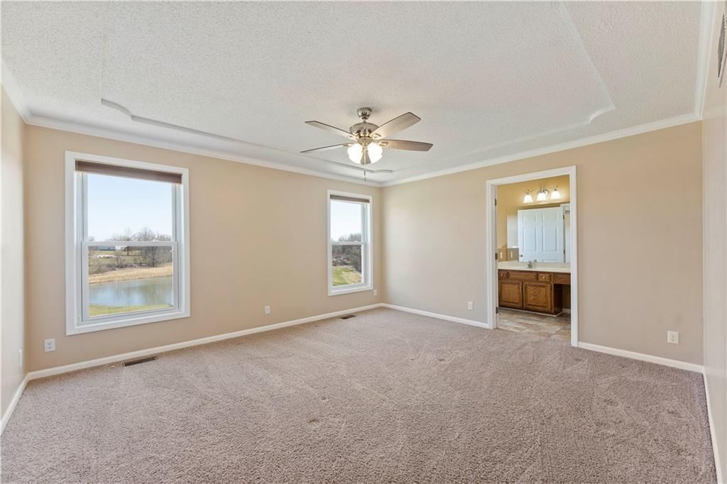 Photo 18 of 43 - 7171 SE Timberlake Drive