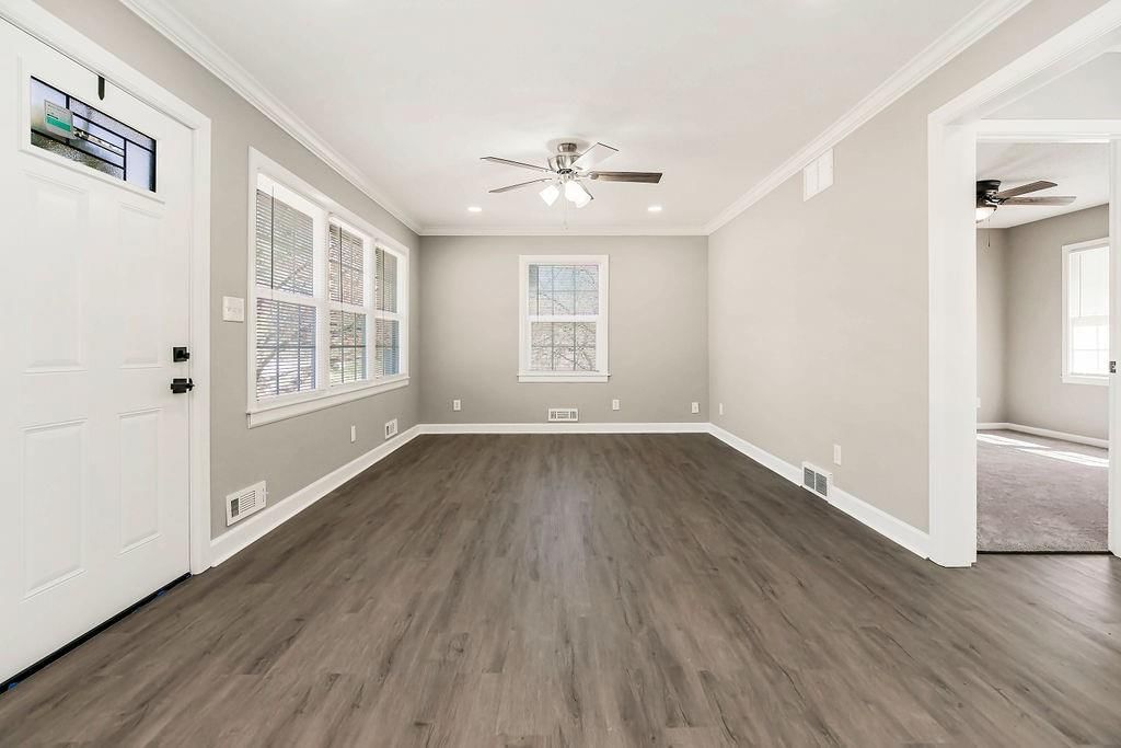 8017 Waverly Avenue — photo 3