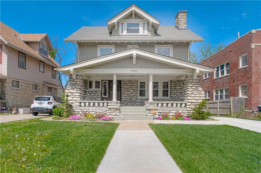 3008 E Linwood Boulevard — photo 2