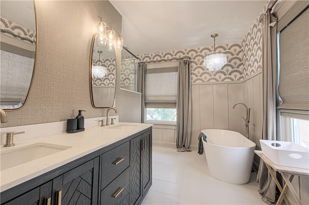 3008 E Linwood Boulevard — photo 22