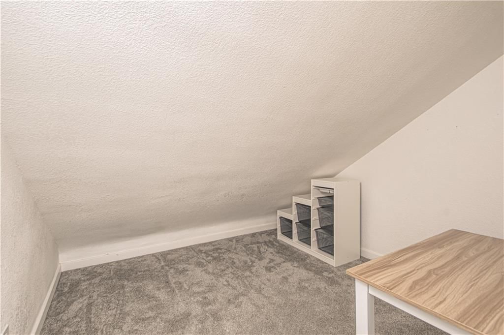 3008 E Linwood Boulevard — photo 33
