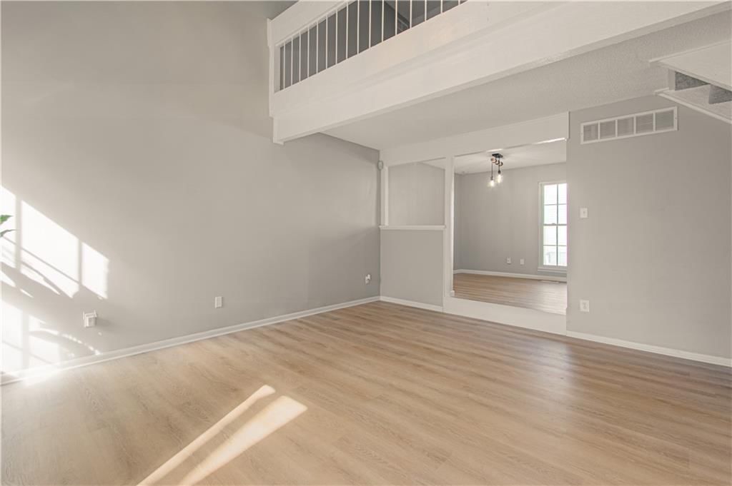 8061 N Stoddard Avenue — photo 6