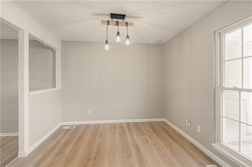 8061 N Stoddard Avenue — photo 11
