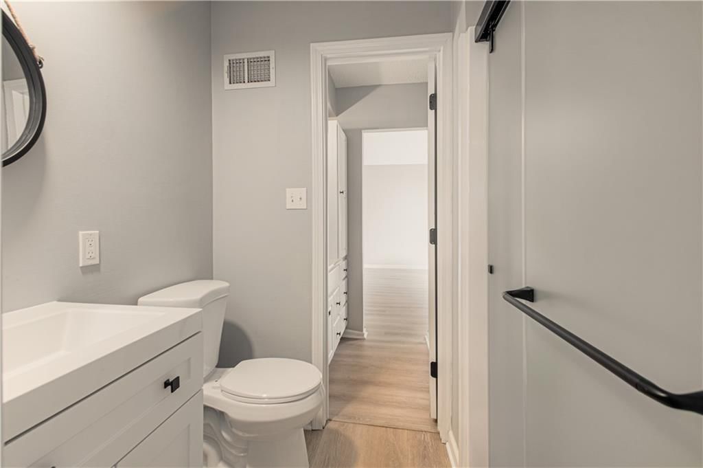 8061 N Stoddard Avenue — photo 15