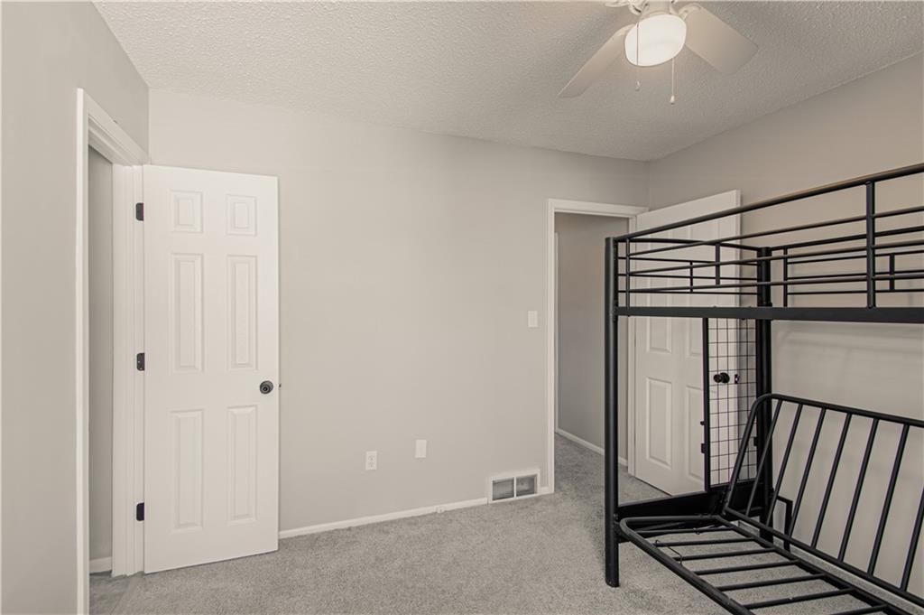 8061 N Stoddard Avenue — photo 19