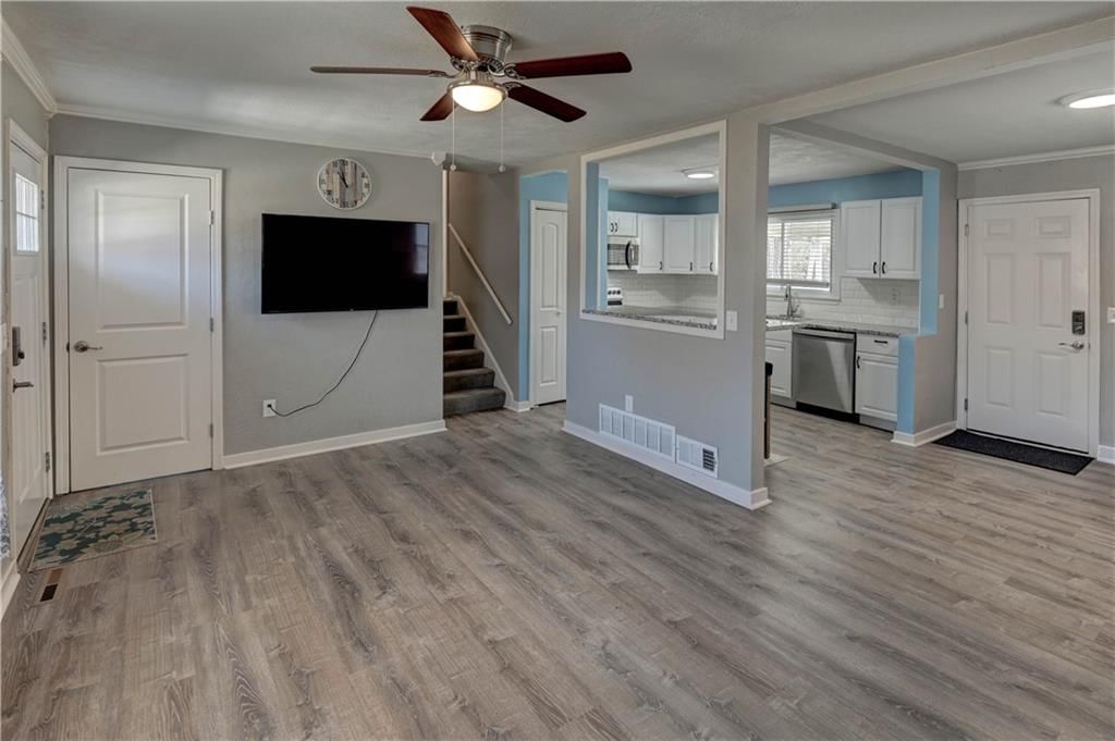 8031 NE 50 Street — photo 7