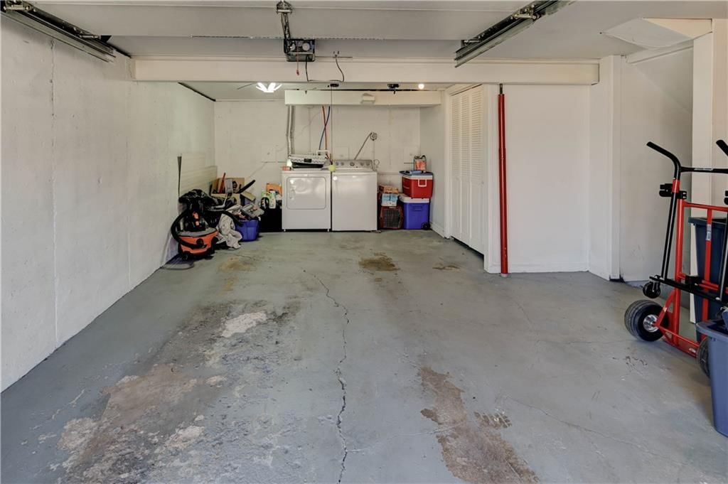 8031 NE 50 Street — photo 30
