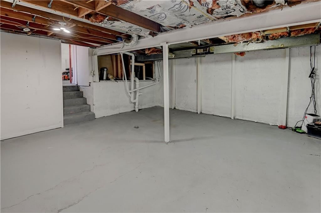 8031 NE 50 Street — photo 33