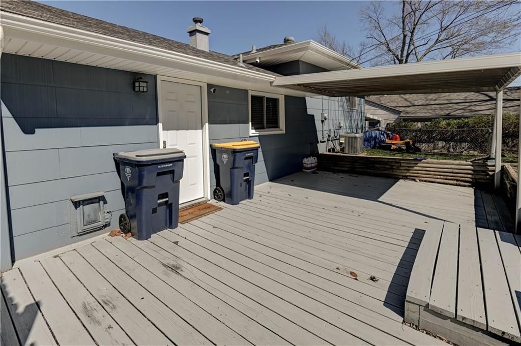 8031 NE 50 Street — photo 38