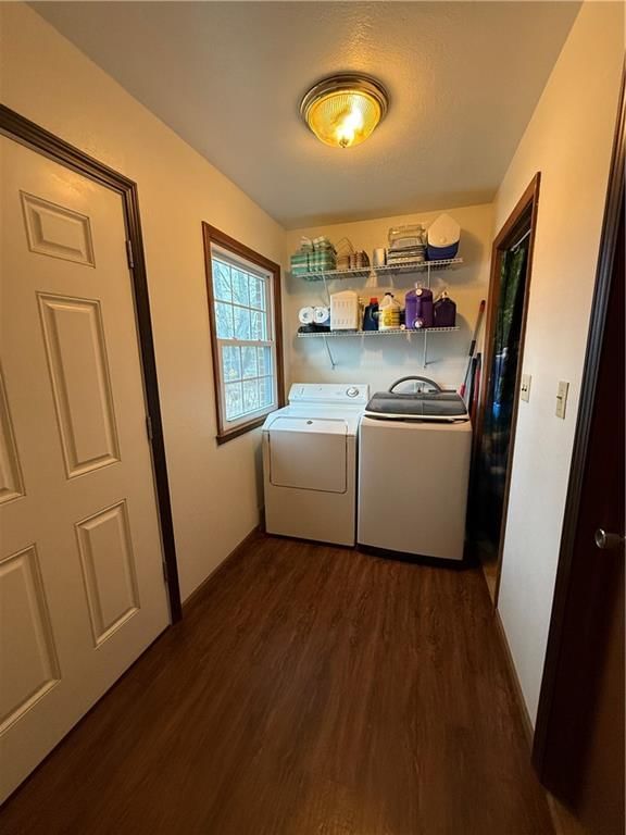 2102 Franklin Avenue — photo 11
