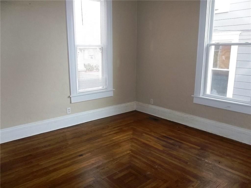 229 W 3rd Street — photo 11