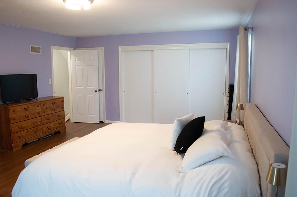 10419 BALES Avenue — photo 13