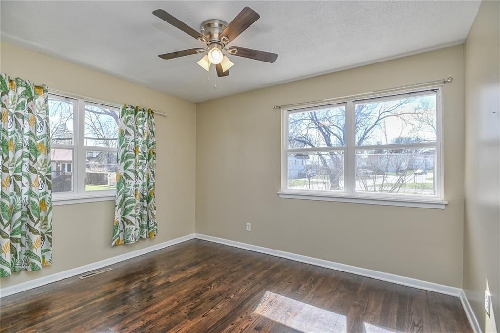 1722 N 74th Street — photo 16