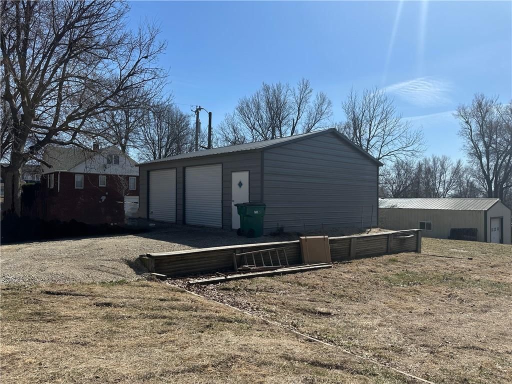 236 N Liberty Street — photo 7