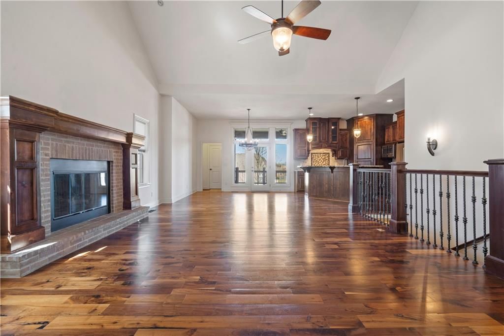 1248 SW Wysteria Drive — photo 5