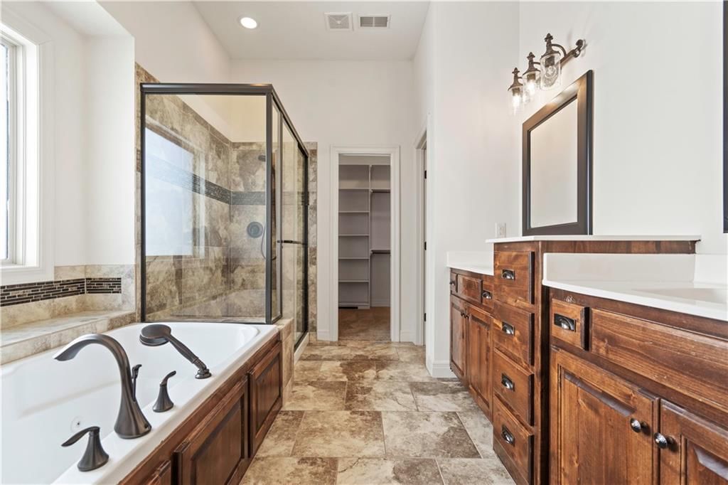 1248 SW Wysteria Drive — photo 24