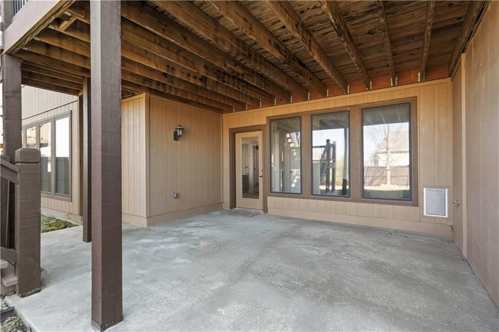 1248 SW Wysteria Drive — photo 41
