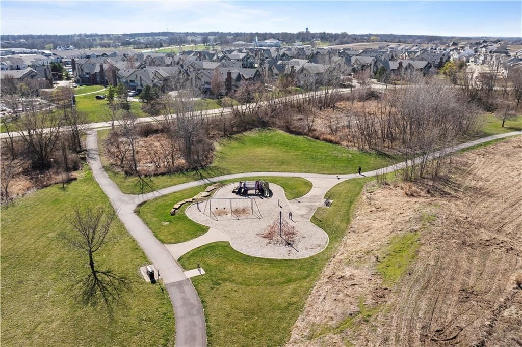 1248 SW Wysteria Drive — photo 48