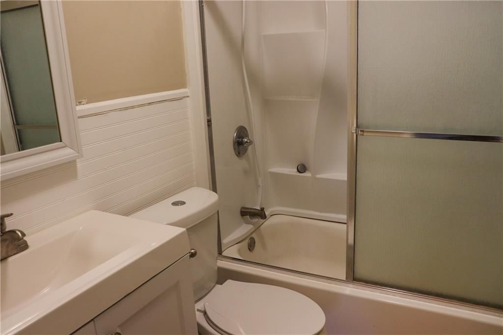 1805 Miller Drive — photo 14