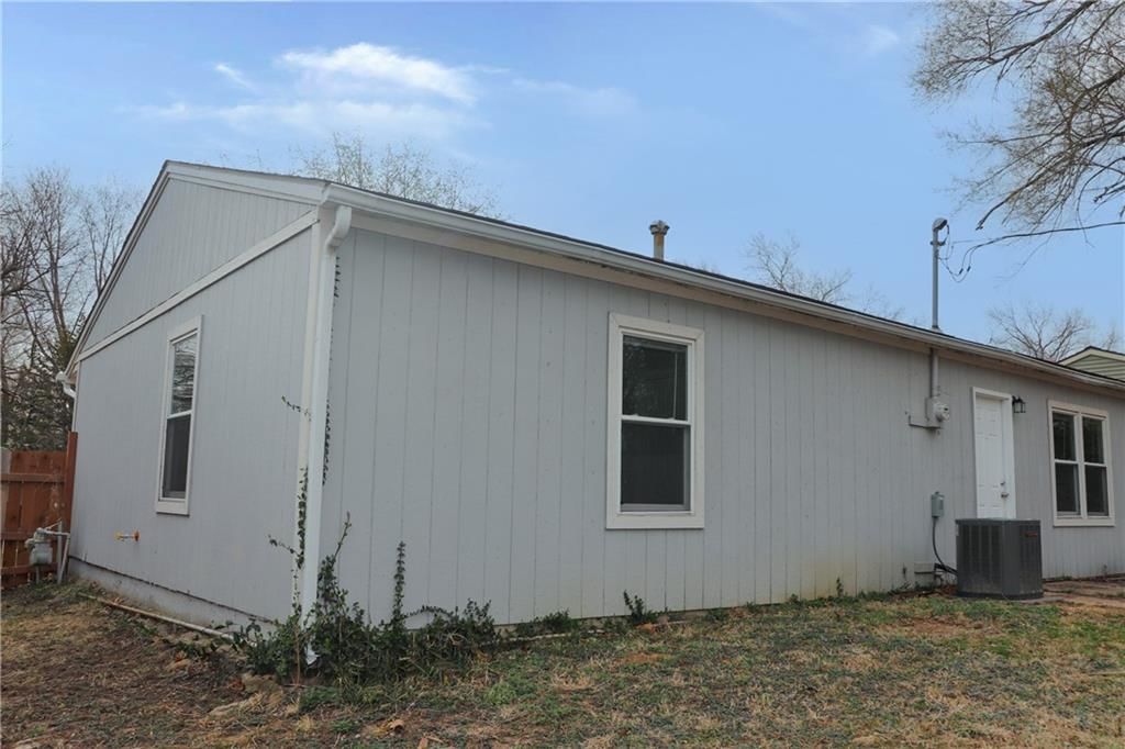 1805 Miller Drive — photo 19