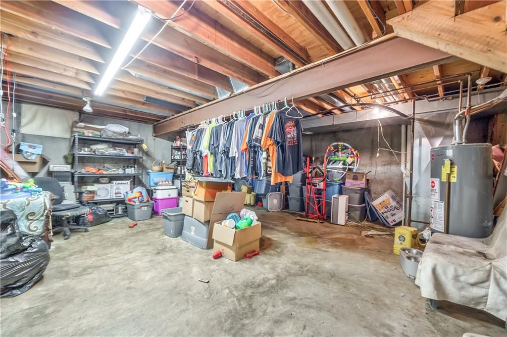 Photo 22 of 28 - 405 S MONTCLAIRE Drive