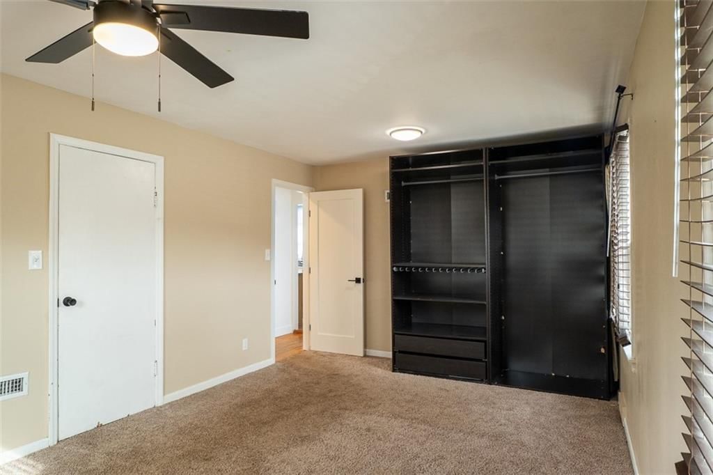 8102 Oldham Road — photo 17