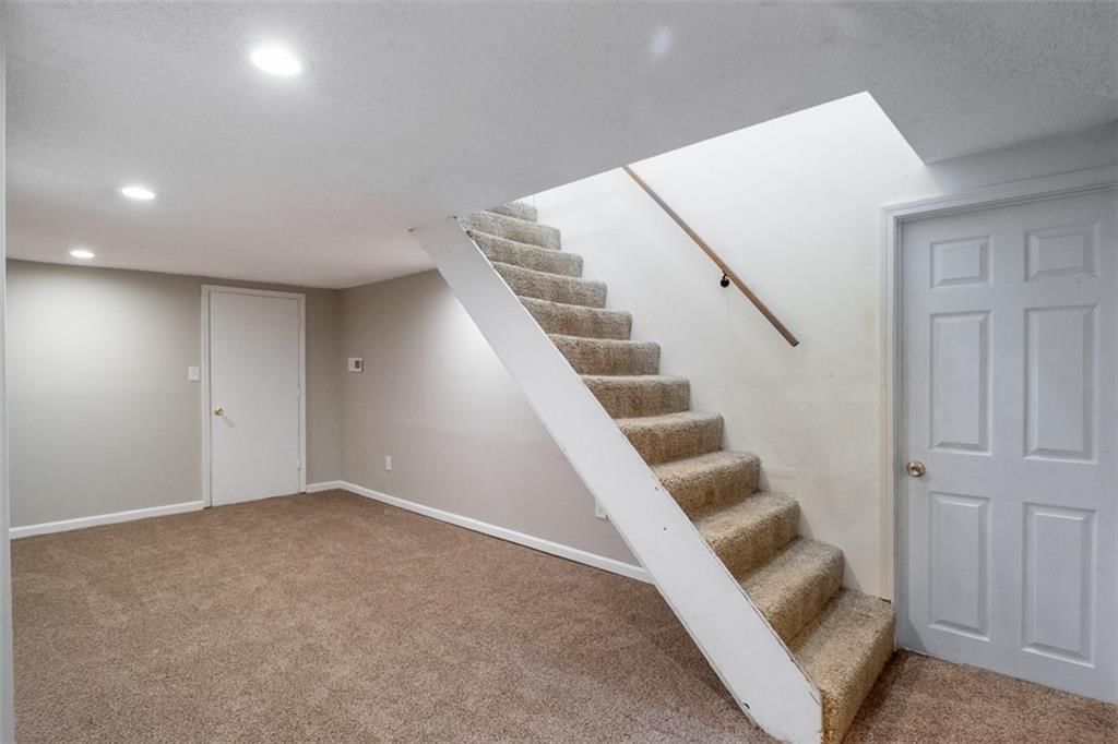 8102 Oldham Road — photo 22