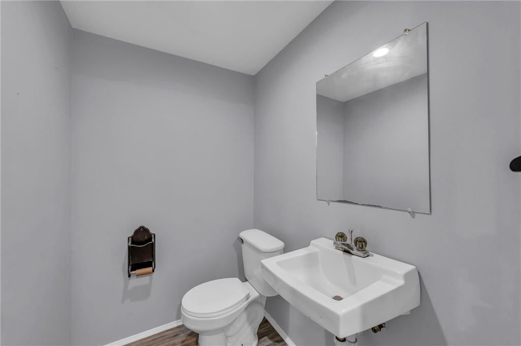 1419 N Holland Drive — photo 27