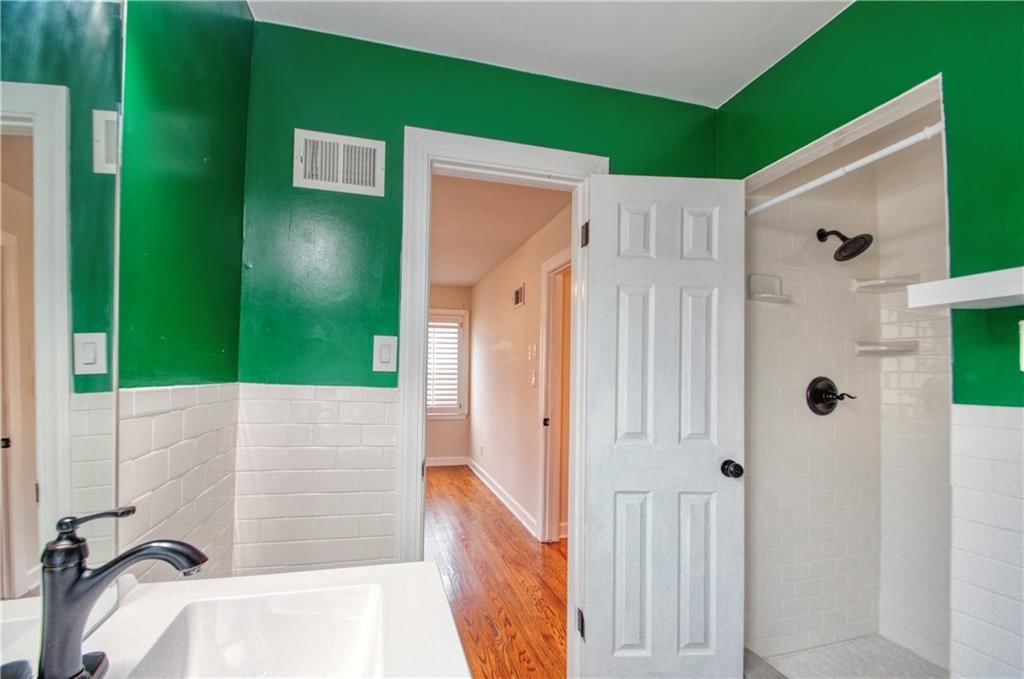 1001 W 97TH Street — photo 31