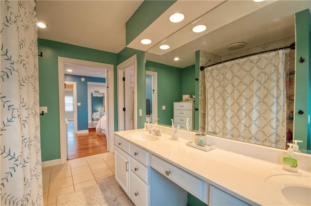 1001 W 97TH Street — photo 39