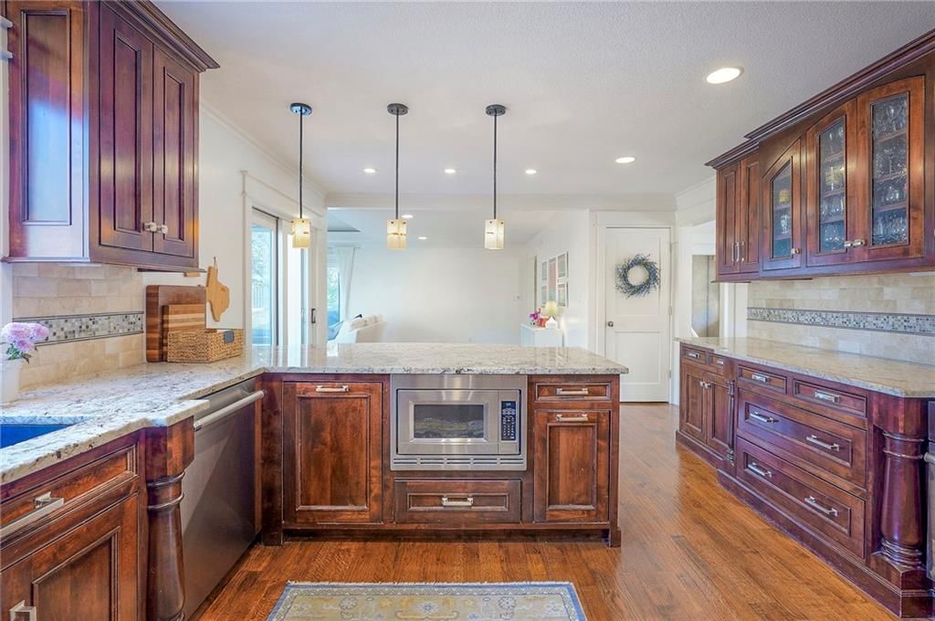 8301 Rosewood Drive — photo 23