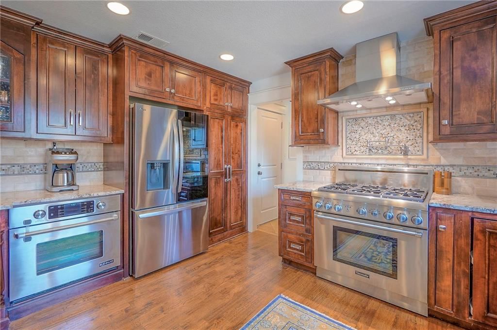 8301 Rosewood Drive — photo 24