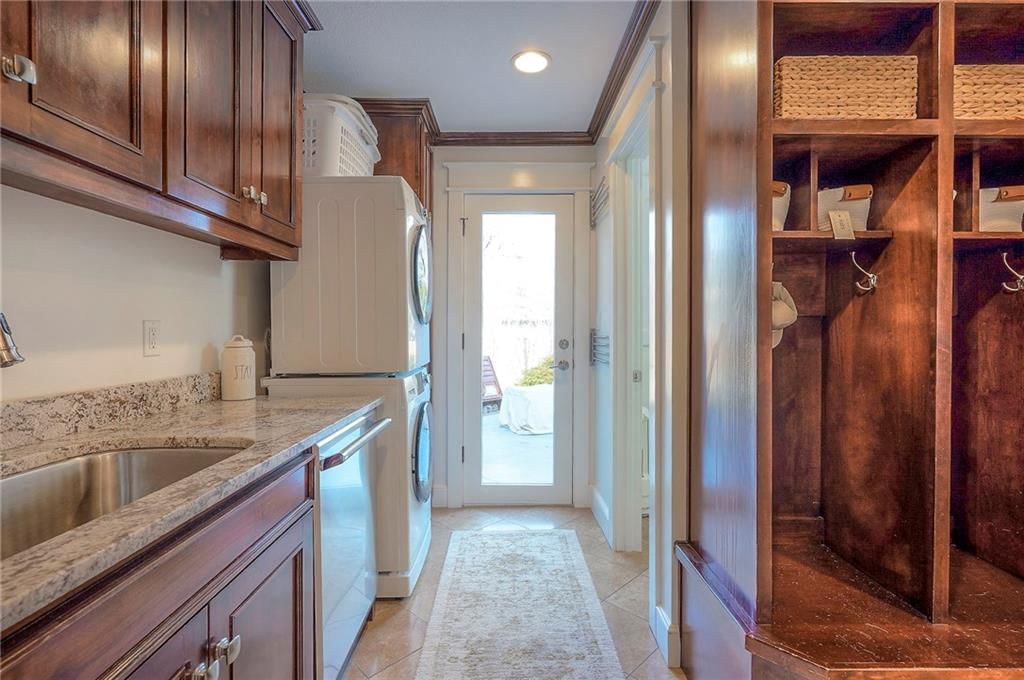 8301 Rosewood Drive — photo 30