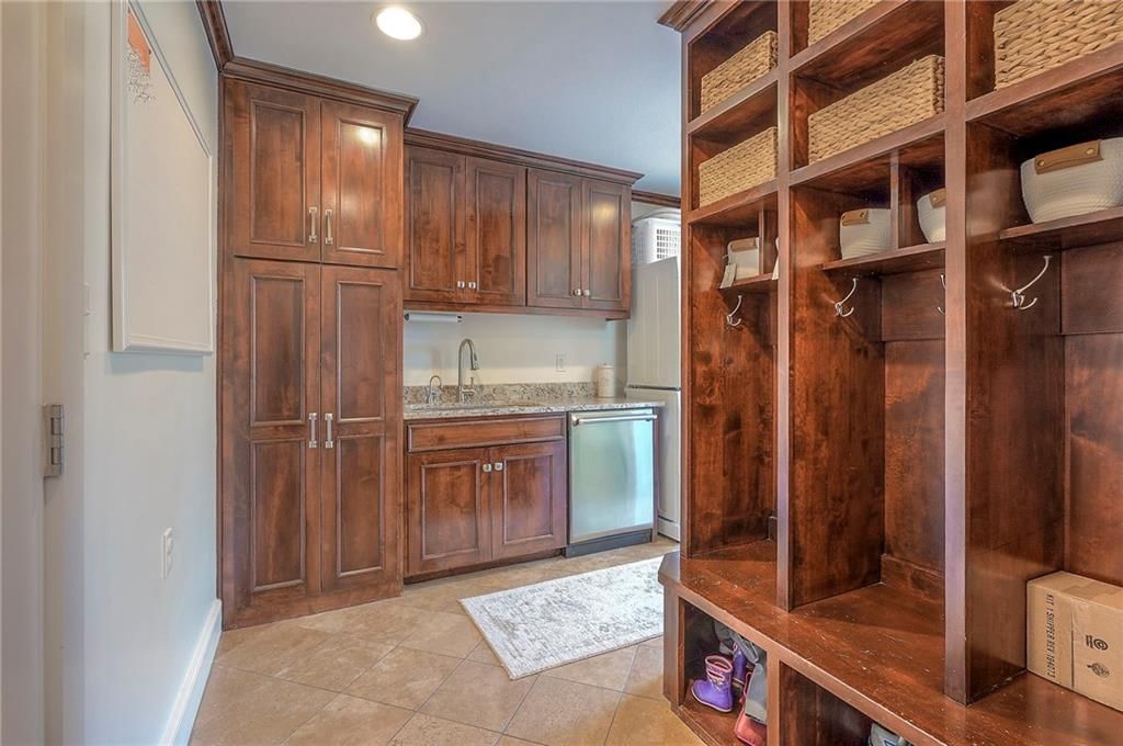 8301 Rosewood Drive — photo 31