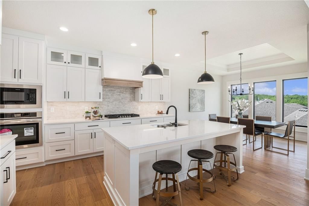 2317 SW Morris Drive — photo 8