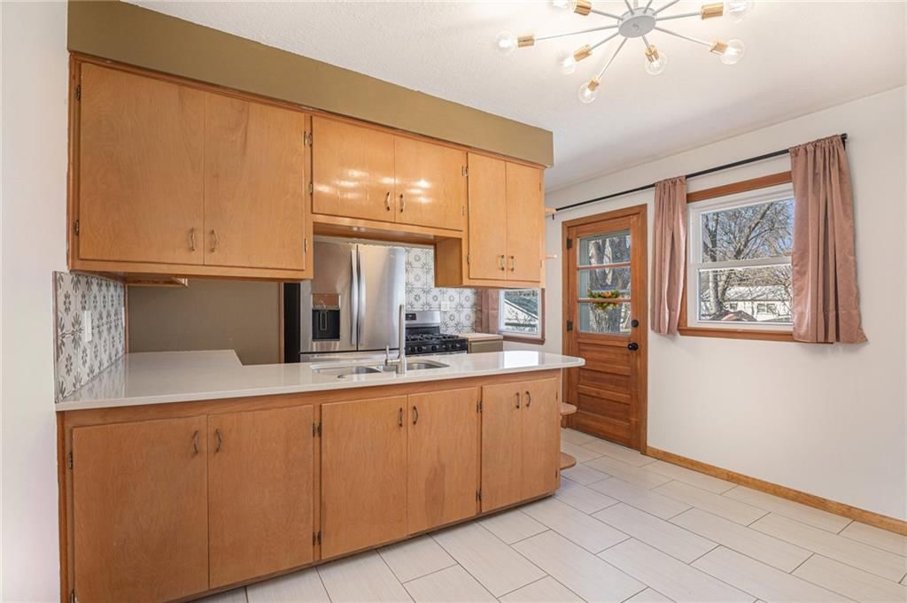 2406 NE 59th Terrace — photo 12