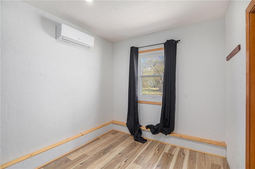 2406 NE 59th Terrace — photo 32