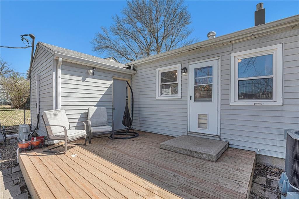2406 NE 59th Terrace — photo 38