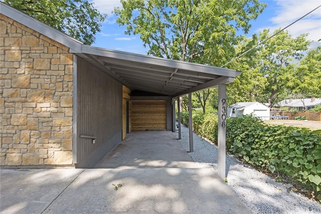 9308 W 80th Street — photo 17