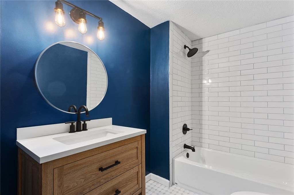 9308 W 80th Street — photo 31