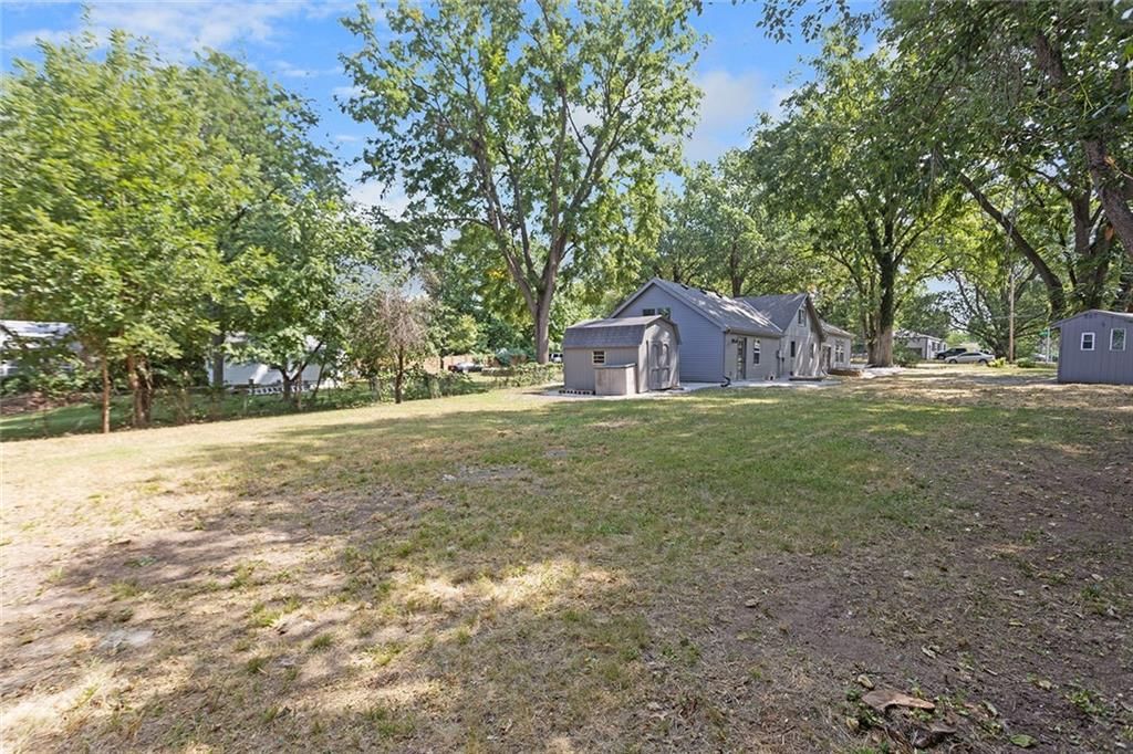 9308 W 80th Street — photo 38