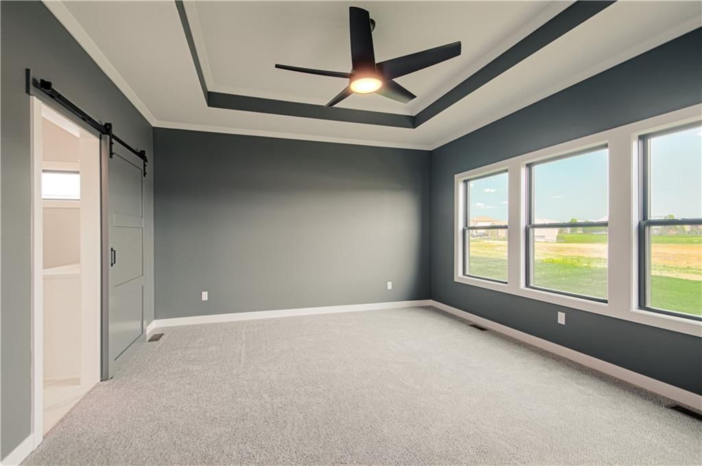 2323 Fishing Lane — photo 15