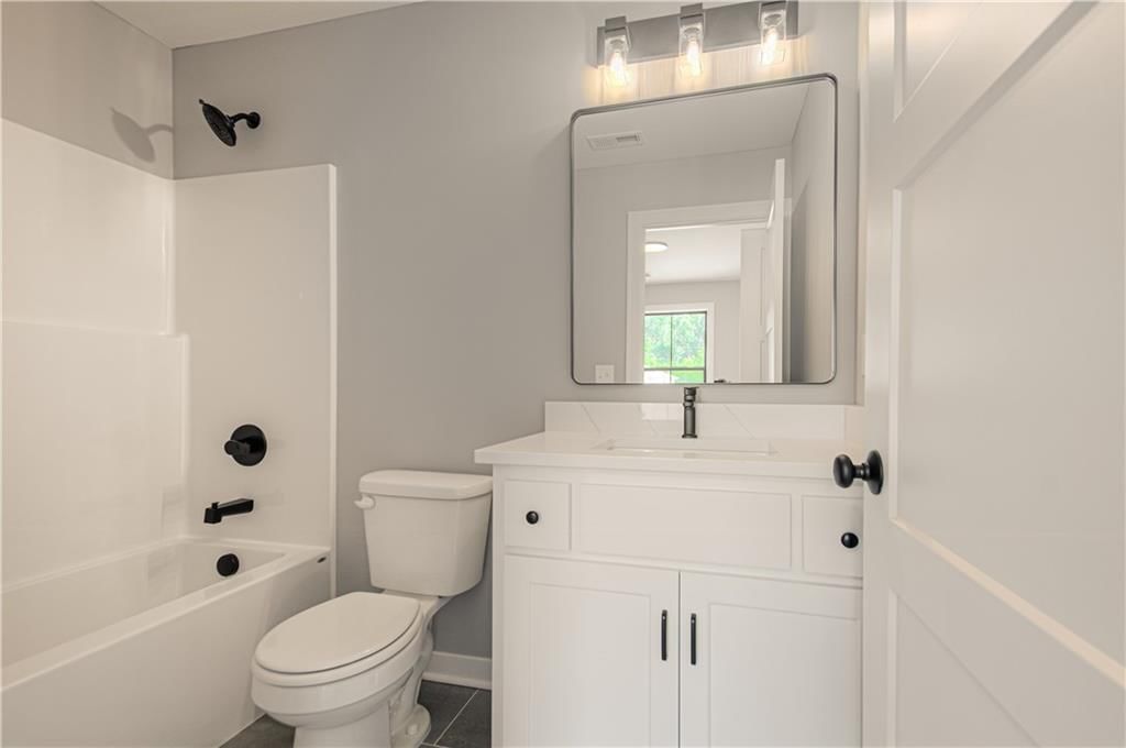 2323 Fishing Lane — photo 30