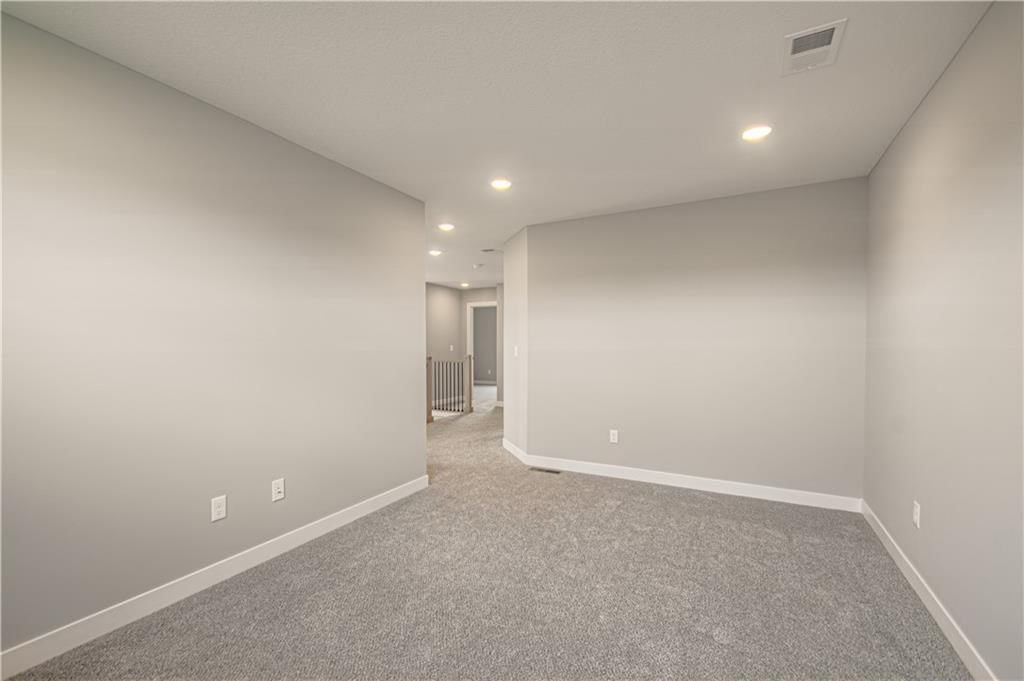 2323 Fishing Lane — photo 35