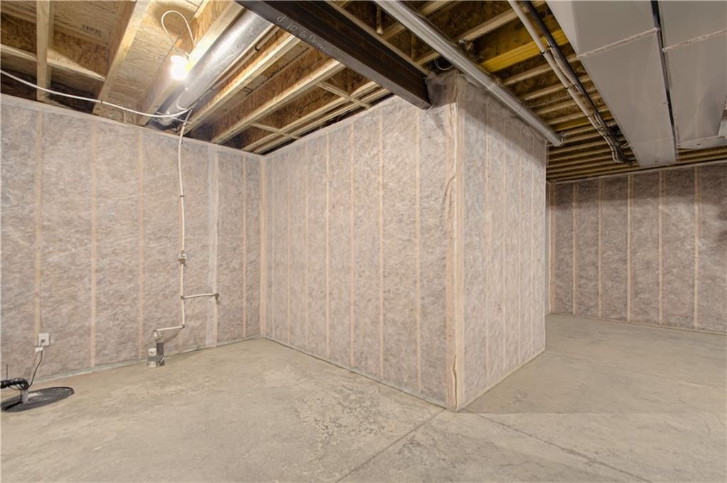 2323 Fishing Lane — photo 38